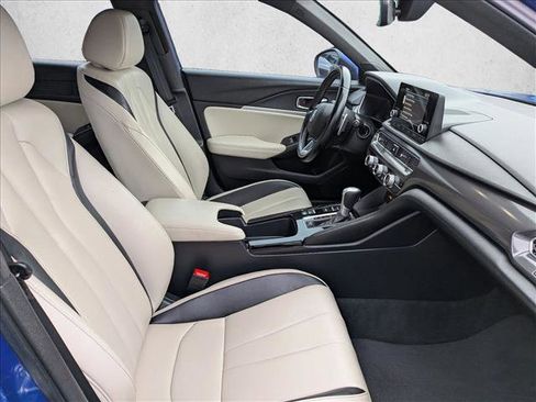 Used 2023 Acura Integra A-Spec image 26