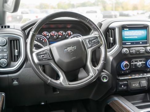 Used 2021 Chevrolet Silverado 1500 RST w/ Bed Protection Package image 15