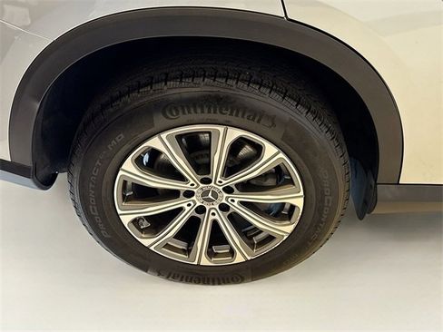Certified 2024 Mercedes-Benz GLC 300 4MATIC image 33