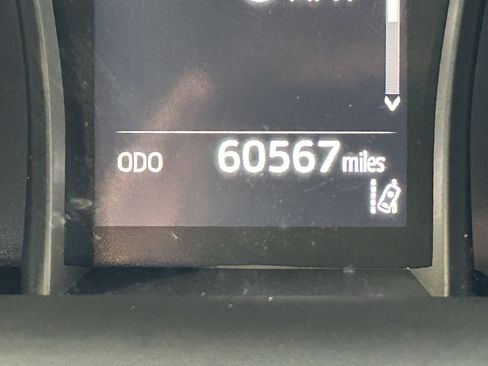 Certified 2024 Toyota Camry SE image 24