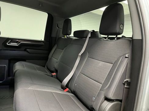 Used 2024 Chevrolet Silverado 2500 LT AWD/4WD image 38