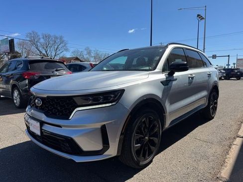 Used 2021 Kia Sorento SX FWD image 3