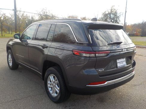 New 2025 Jeep Grand Cherokee 4WD image 10