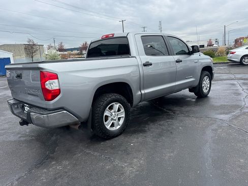 Used 2018 Toyota Tundra SR5 image 8