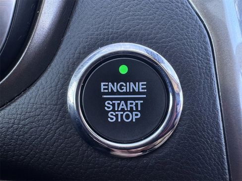 Used 2020 Ford Fusion SEL image 22