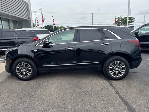 Used 2021 Cadillac XT5 Premium Luxury FWD image 3