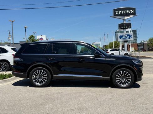 Certified 2023 Lincoln Aviator Reserve w/ Elements Package Plus AWD/4WD image 2