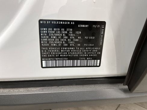 Used 2021 Volkswagen ID.4 Pro S w/ Gradient Package image 39