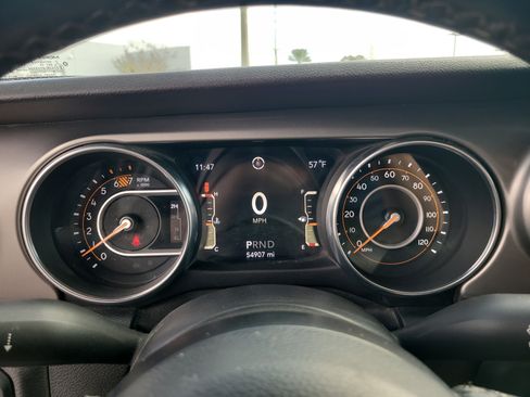 Used 2020 Jeep Wrangler Sport image 26