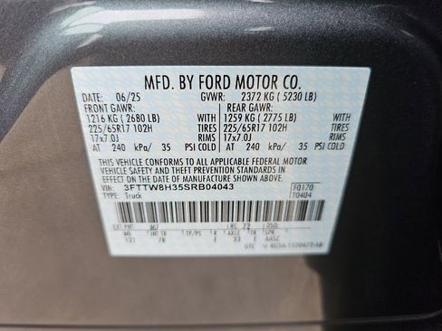 New 2025 Ford Maverick XLT image 41