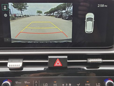 New 2026 Kia Sportage EX image 15