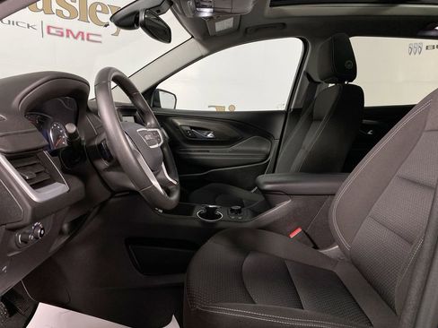 Certified 2023 GMC Terrain SLE w/ Driver Convenience Package image 11