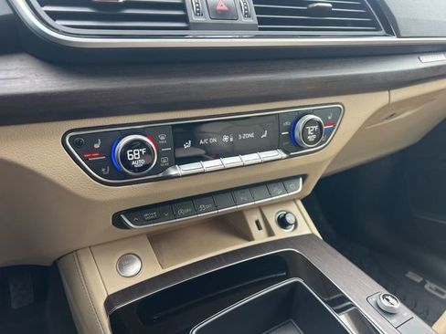 Used 2024 Audi Q5 2.0T Premium Plus image 21