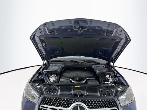 Used 2024 Mercedes-Benz GLE 450 4MATIC image 35