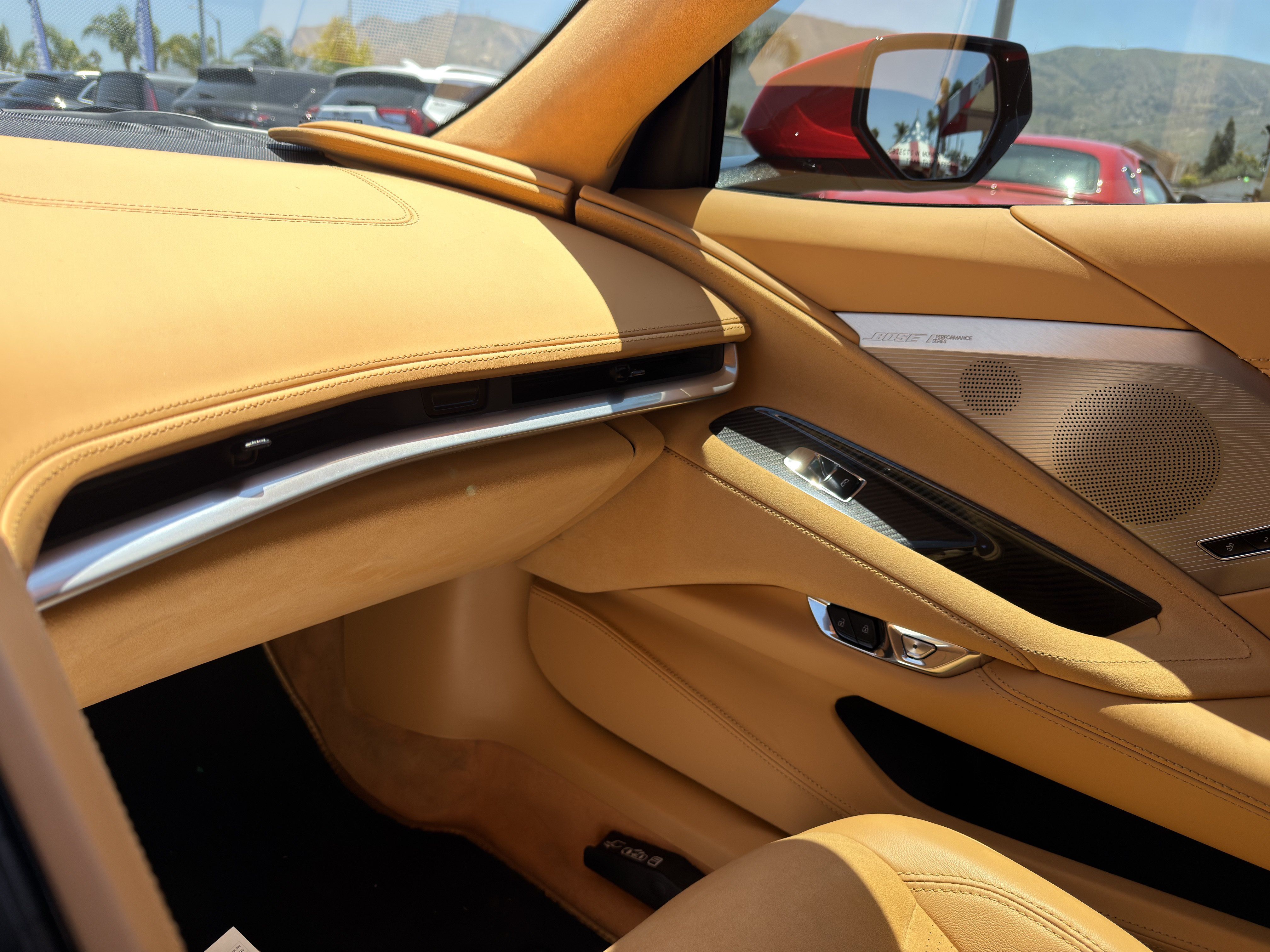 Used 2022 Chevrolet Corvette Stingray Premium Conv w/ Z51 Performance Package RWD image 29