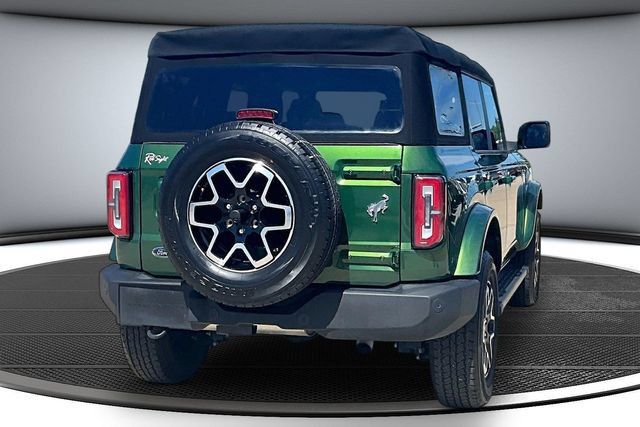 Used 2024 Ford Bronco Outer Banks AWD/4WD image 6