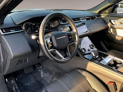 Certified 2022 Land Rover Range Rover Velar S image 15