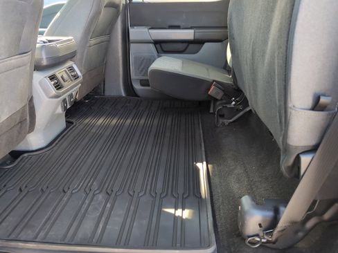 Used 2022 Ford F150 XLT w/ Trailer Tow Package image 28