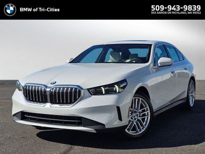 New 2025 BMW 530i xDrive