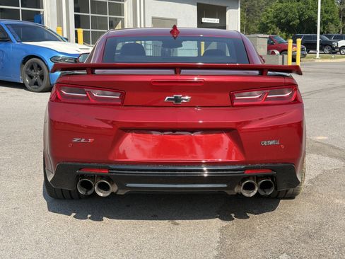 Used 2018 Chevrolet Camaro ZL1 RWD image 11