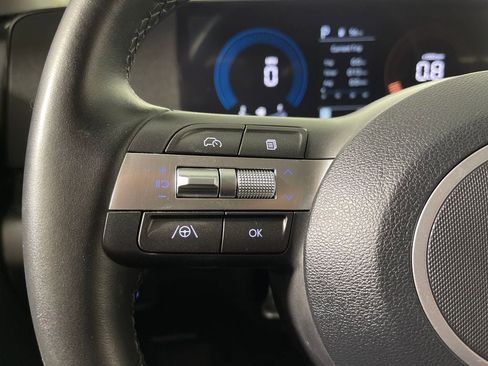 Certified 2025 Hyundai Kona SEL FWD image 28