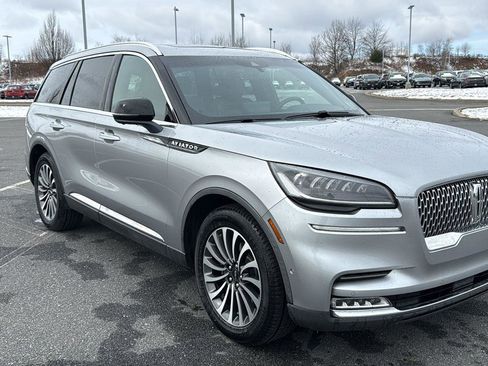 Used 2020 Lincoln Aviator Reserve w/ Equipment Group 201A image 1