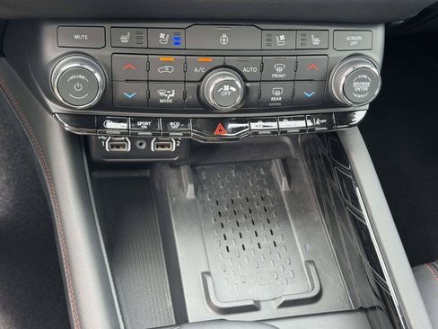 Used 2026 Dodge Durango GT AWD/4WD image 26