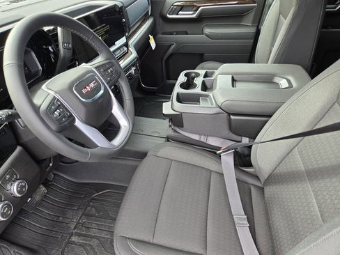 New 2026 GMC Sierra 1500 SLE image 7