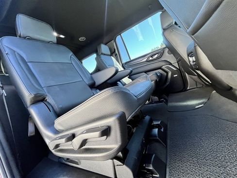 Used 2024 GMC Yukon XL Denali AWD/4WD image 51