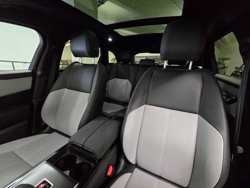 Used 2026 Land Rover Range Rover Velar Dynamic SE AWD/4WD image 21
