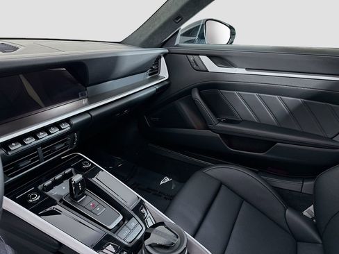 New 2026 Porsche 911 Carrera GTS image 26