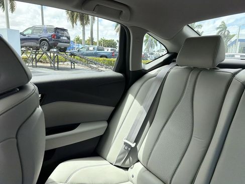 Used 2023 Acura TLX w/ Technology Package FWD image 13
