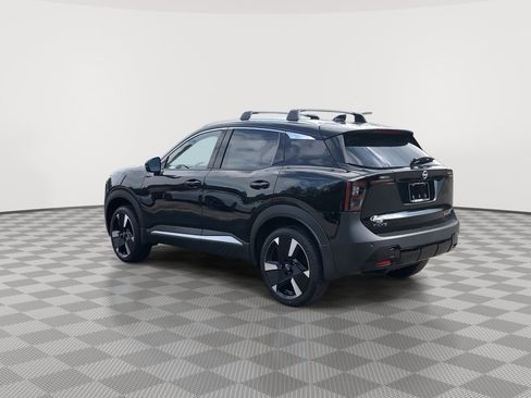 New 2026 Nissan Kicks SR w/ Cold Weather Package image 7