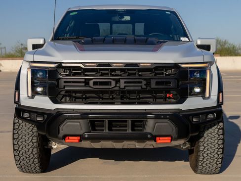 Used 2025 Ford F150 Raptor w/ Equipment Group 803A Raptor R AWD/4WD image 8