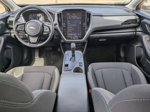 Used 2025 Subaru Crosstrek 2.0i Premium image 11