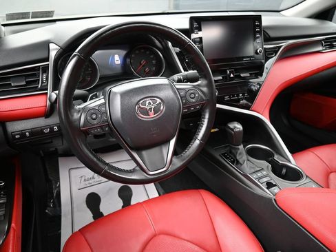 Used 2022 Toyota Camry XSE FWD image 30