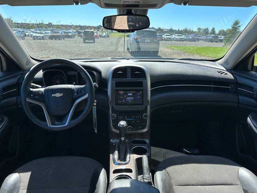 Used 2015 Chevrolet Malibu LT FWD image 19