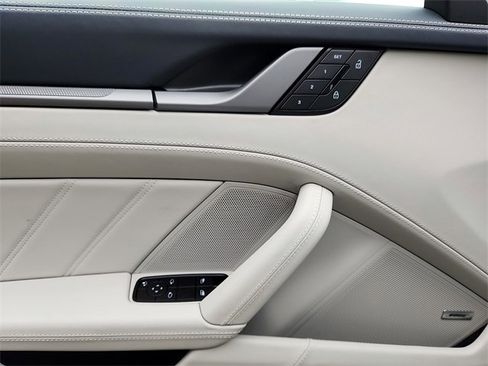 New 2026 Porsche 911 Carrera image 13