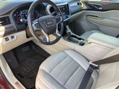 Used 2017 GMC Acadia Denali w/ Technology Package image 6