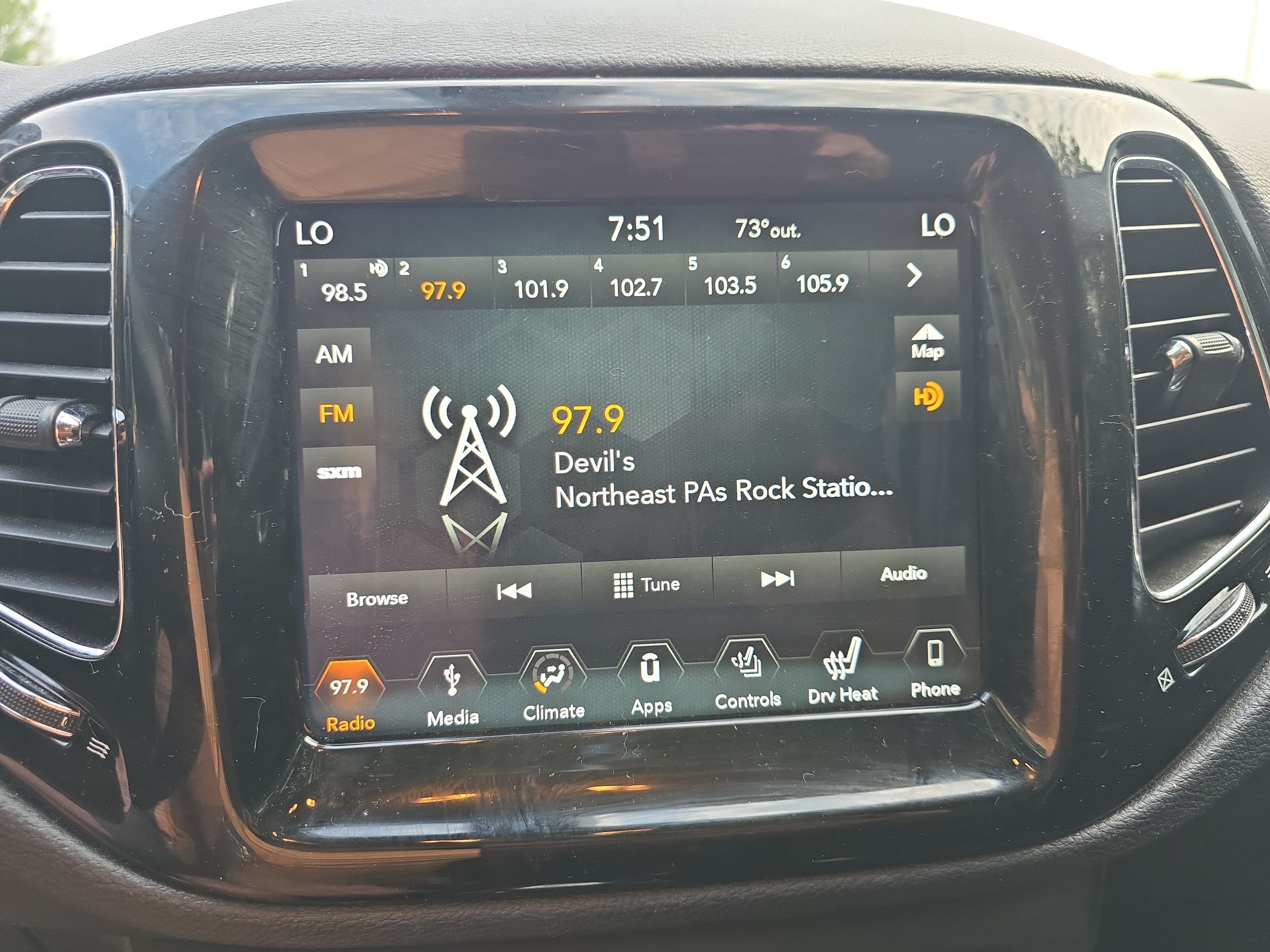 Used 2018 Jeep Compass Latitude w/ Popular Equipment Group AWD/4WD image 26