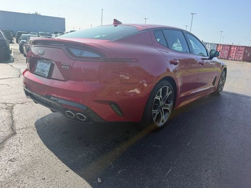 Used 2018 Kia Stinger GT2 AWD/4WD image 6