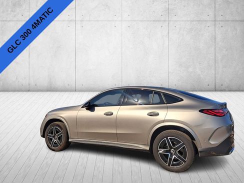 Used 2024 Mercedes-Benz GLC 300 4MATIC image 7