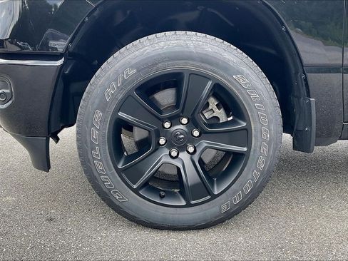 Used 2023 RAM 1500 Big Horn AWD/4WD image 7