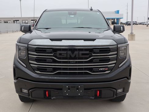 Used 2024 GMC Sierra 1500 AT4 w/ AT4 Premium Package image 5