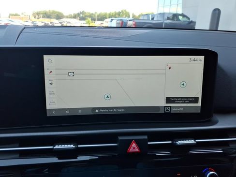 New 2026 Kia Sportage SX FWD image 19
