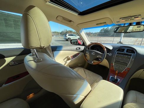 Used 2010 Lexus ES 350 image 27