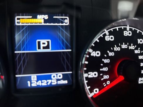 Used 2014 Subaru Outback 2.5i Limited image 9