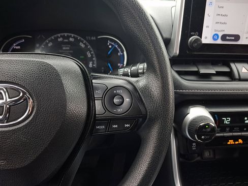 Used 2023 Toyota RAV4 XLE w/ Convenience Package image 21