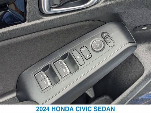 Certified 2024 Honda Civic EX image 13
