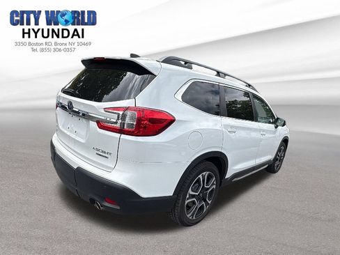 Used 2023 Subaru Ascent Limited w/ Technology Package AWD/4WD image 5